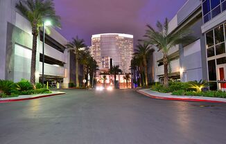 2 beds, 2 baths, $2,350, Unit # 1004