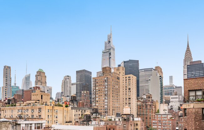 1 bed, 1 bath, 642 sqft, $4,500, Unit 15E