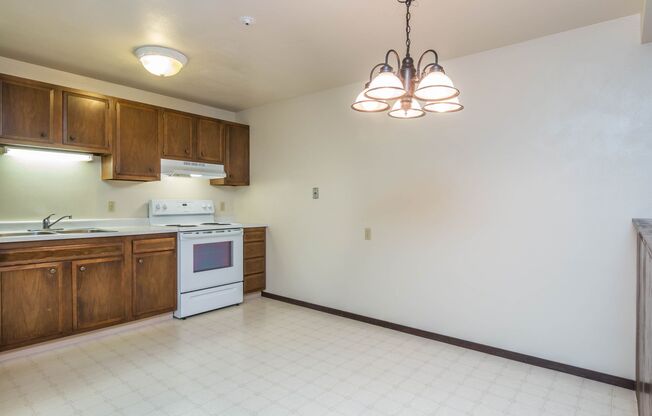 1 bed, 1 bath, 800 sqft, $825