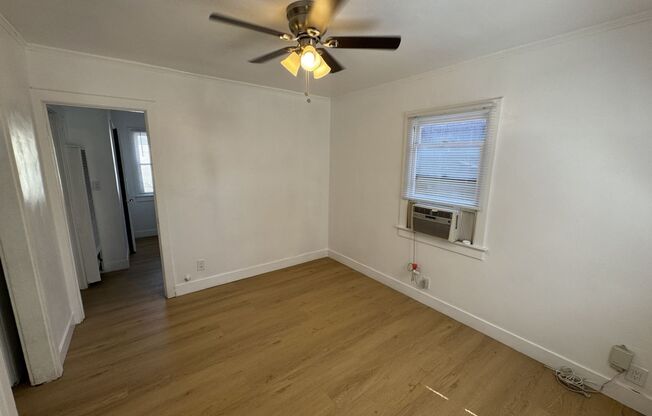 2 bed 1 bath Back house Bungalow in Upland for rent washer/dryer included