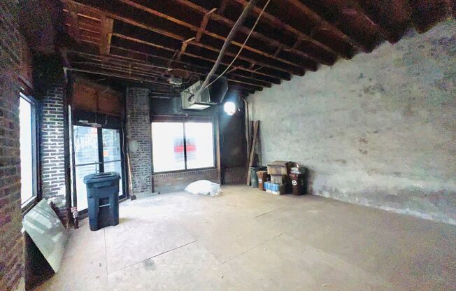 110 FLUSHING AVE