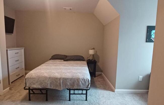 70 TREMONT PKWY