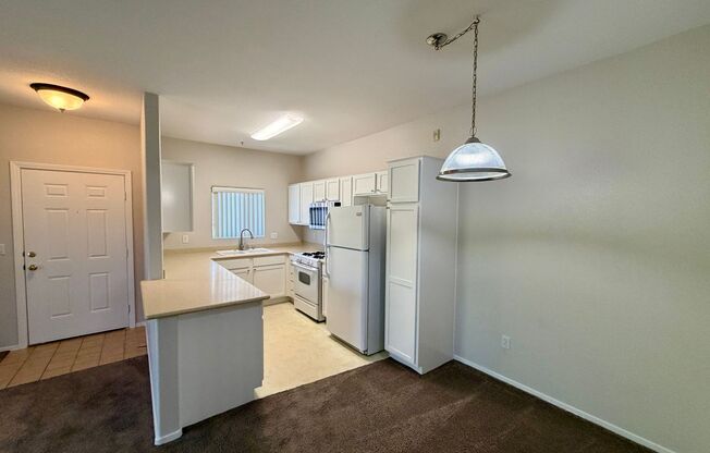 2 beds, 2 baths, $1,550, Unit # 6231