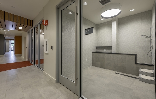 Studio, 1 bath, 475 sqft, $3,000, Unit 202