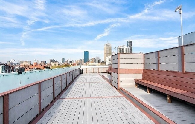 1 bed, 1 bath, 568 sqft, $2,950, Unit 33