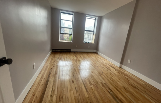 1 bed, 1 bath, $3,095, Unit 4E