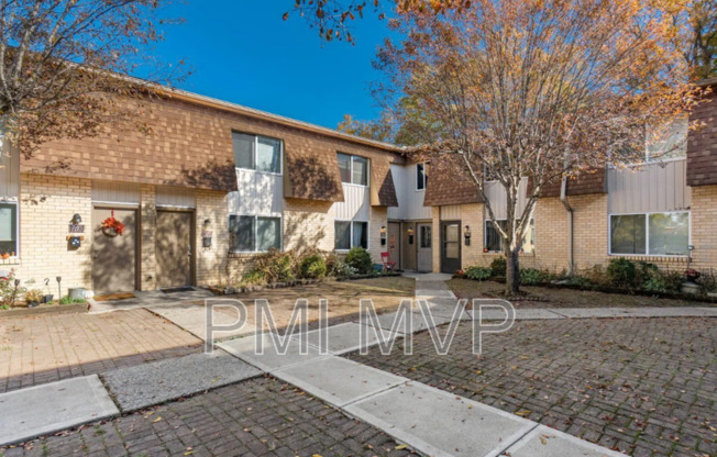 7290 BROADWYN DR