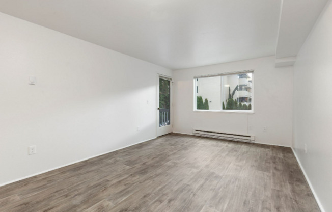 1 bed, 1 bath, 590 sqft, $1,345, Unit 105