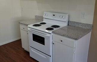 1 bed, 1 bath, 775 sqft, $2,165, Unit S011