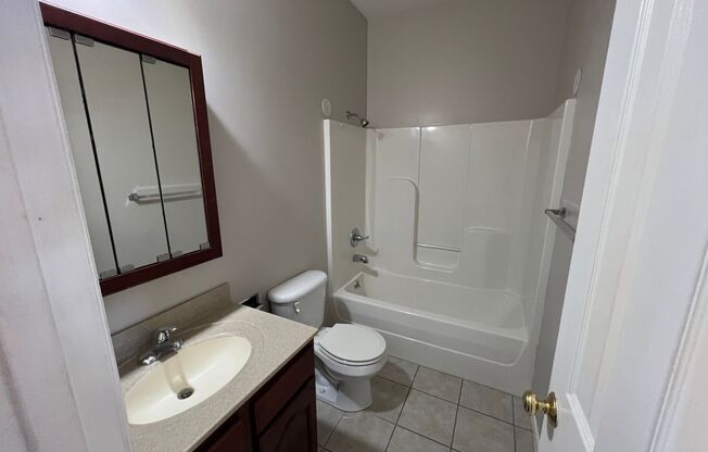 LUXURIOUSLY ELEGANT DESIGN 2 BDR APT.