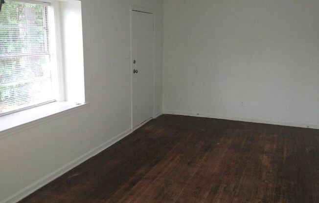 4932 Leonard