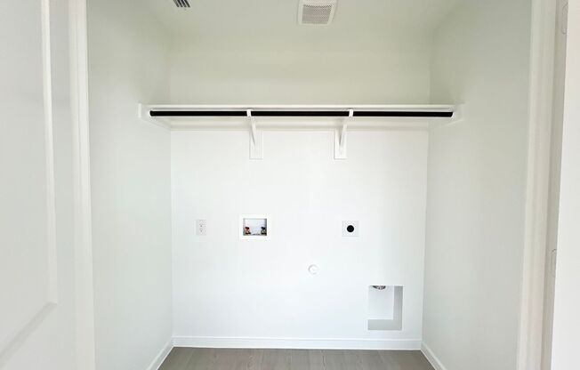 Beautiful New-Build Home in Rosemary Ridge – Crowley, TX