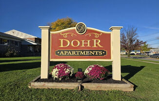 Dohr Apartments