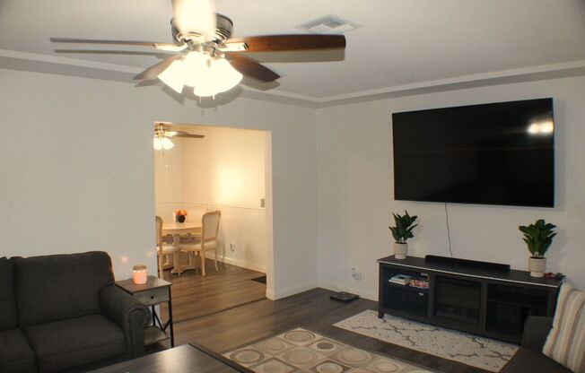 2 beds, 2 baths, $2,450