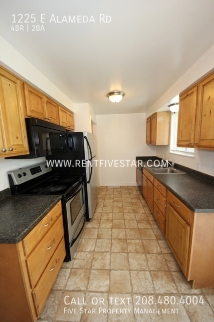 1225 E ALAMEDA RD