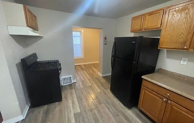 3 beds, 2 baths, $2,000, Unit Unit 1