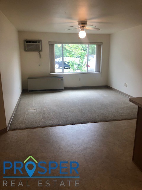 3 beds, 2 baths, 1,200 sqft, $1,375, Unit TE218X-107