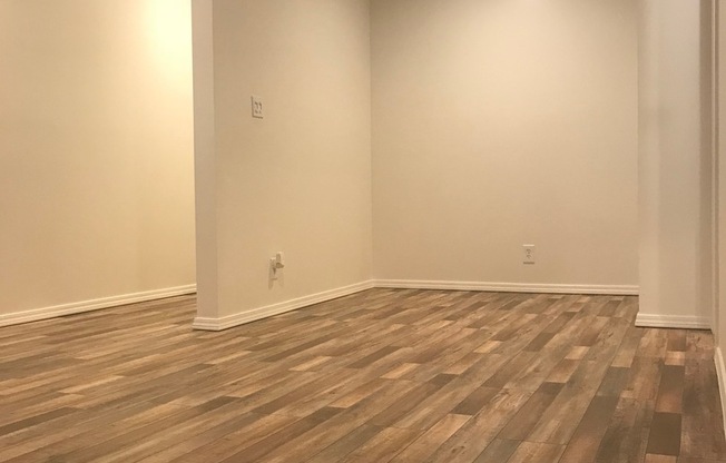 Ave 63 Apartments