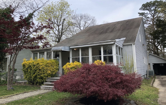 45 ARBUTUS AVE 