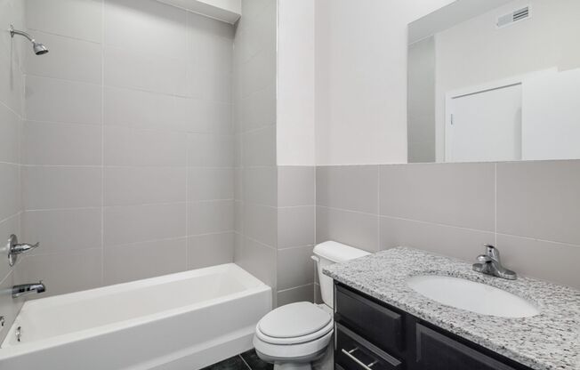 Studio, 1 bath, 468 sqft, $1,529, Unit 308