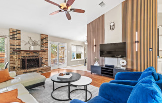 1108 COLLIN DR
