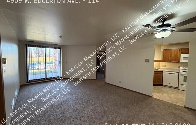 4909 W EDGERTON AVE