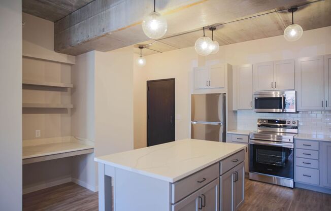 1 bed, 1 bath, 681 sqft, $1,500, Unit 114