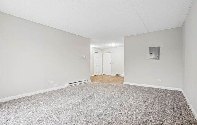 1 bed, 1 bath, 725 sqft, $1,560, Unit A-317