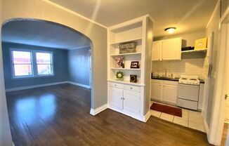 Studio, 1 bath, 500 sqft, $775, Unit 718 nw 30 H