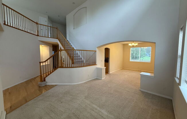 8130 LIGHTHOUSE LN