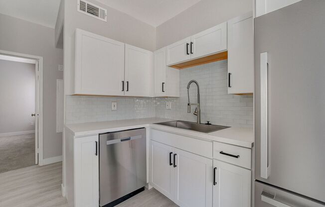 1 bed, 1 bath, $1,475, Unit UNIT 1051