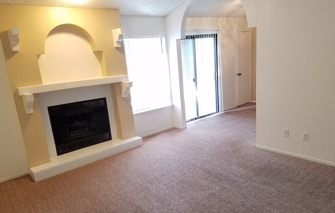 2 beds, 2 baths, 1,040 sqft, $1,610, Unit 214