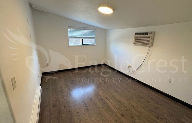 One Bedroom Cottage