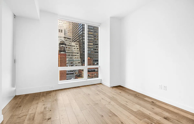 1 bed, 1 bath, $4,850, Unit 15C