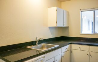 1 bed, 1 bath, $1,195, Unit 204