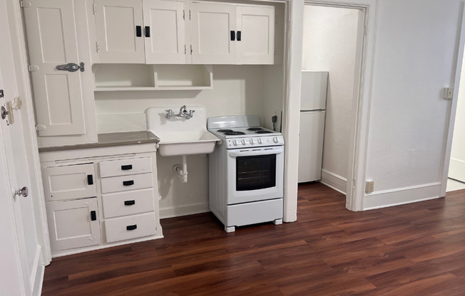 Morrison Street Apartments