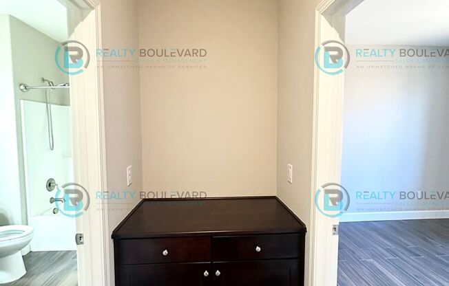 3 beds, 2 baths, $3,150