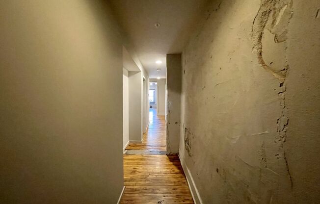 1 bed, 1 bath, 778 sqft, $1,045, Unit 121