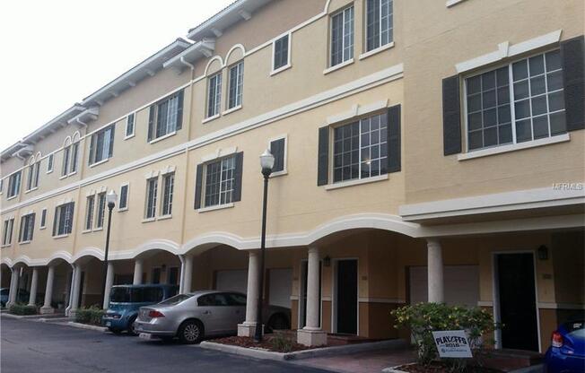 5220 HAMPTON BCH CARDONA BCH PARK PL