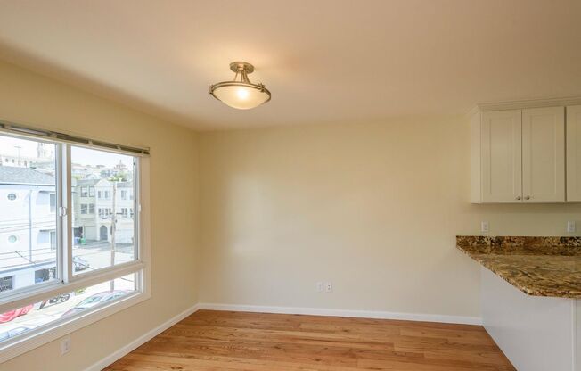 2 beds, 1 bath, $3,695