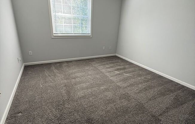 2 beds, 1 bath, 775 sqft, $895, Unit 356N