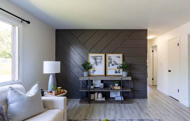 1 bed, 1 bath, 600 sqft, $759, Unit 6221-82