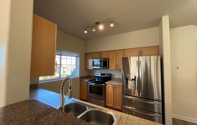 2 beds, 2 baths, $2,149, Unit #202