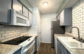 1 bed, 1 bath, $749