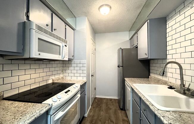 1 bed, 1 bath, $749