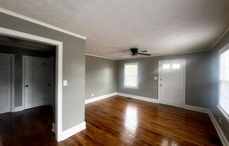 2 beds, 1 bath, $1,150