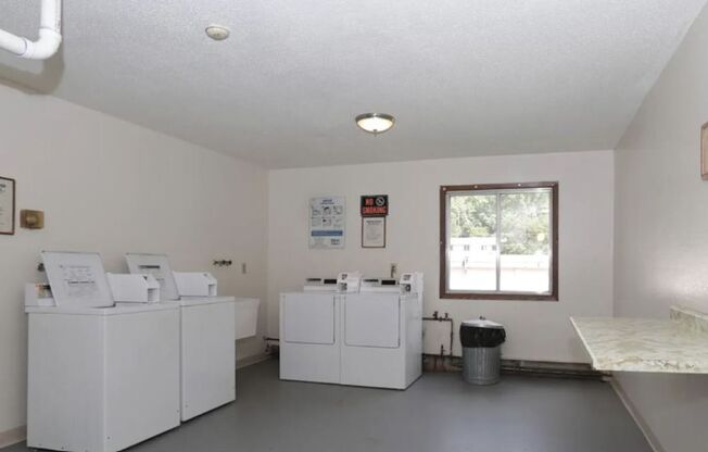 10 Pointe Apts