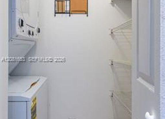 2 beds, 2 baths, $4,200, Unit # 1603