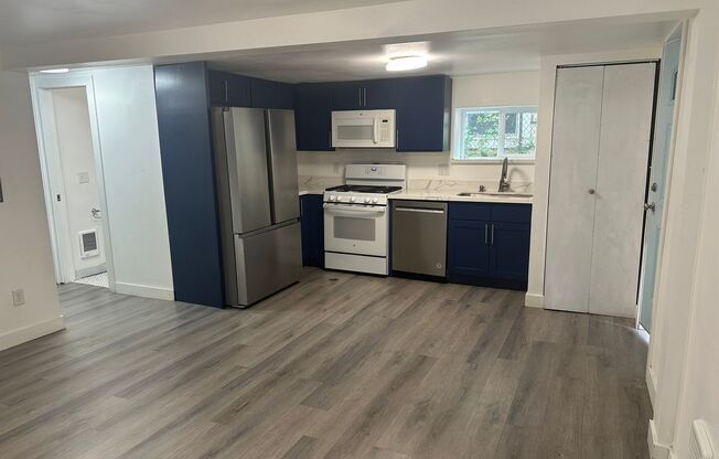 2117 E Union