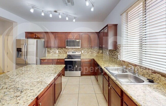 9218 W MDW DR